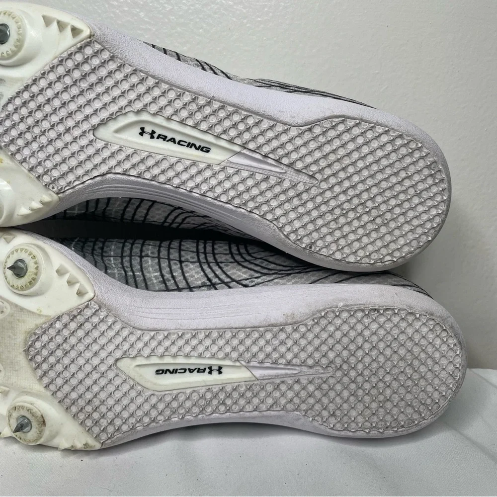 Under Armour Kick Distance 3 Black White Mens Size 10.5